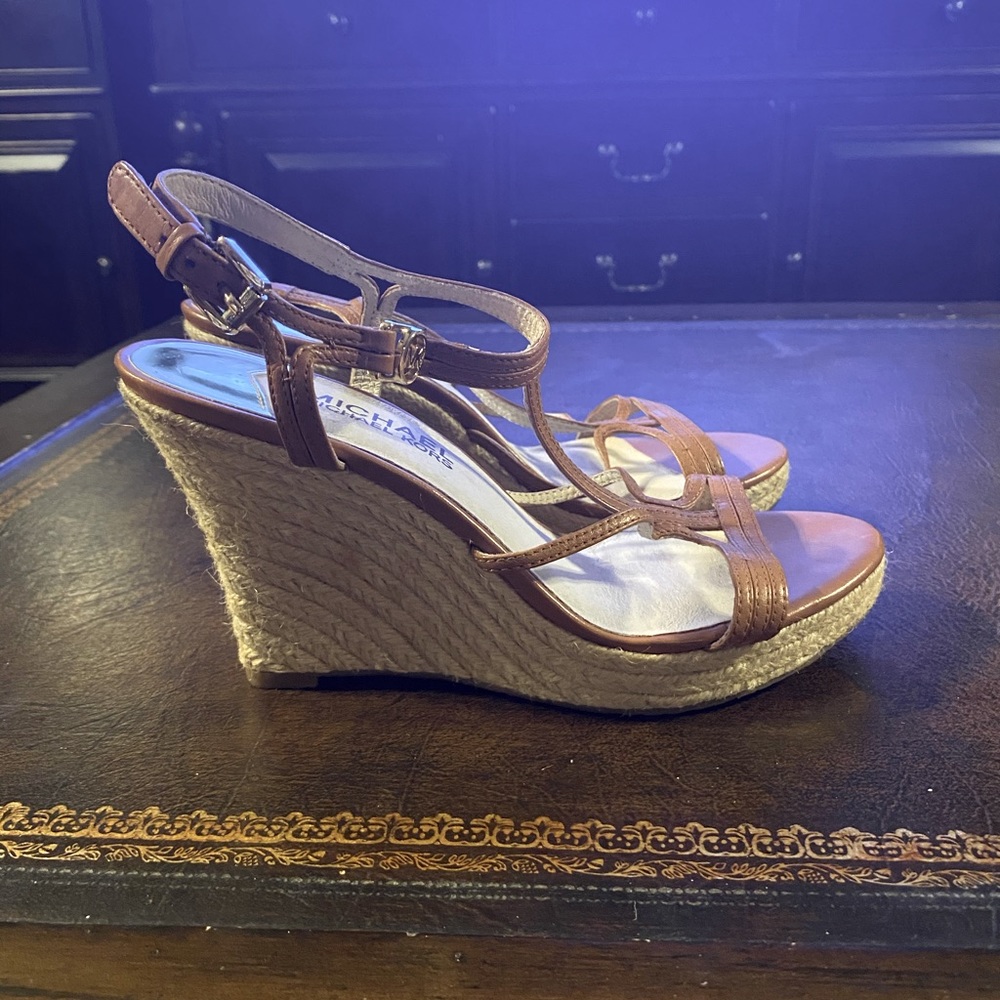 Micheal Kors Strappy Wedges size 5.5